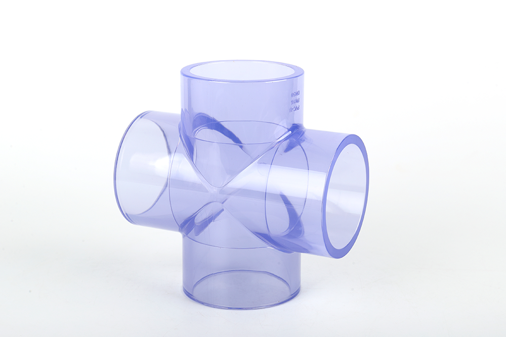 东山透明正四通