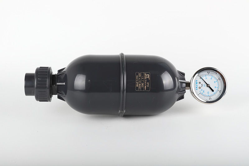 东山空气式脉冲阻尼器